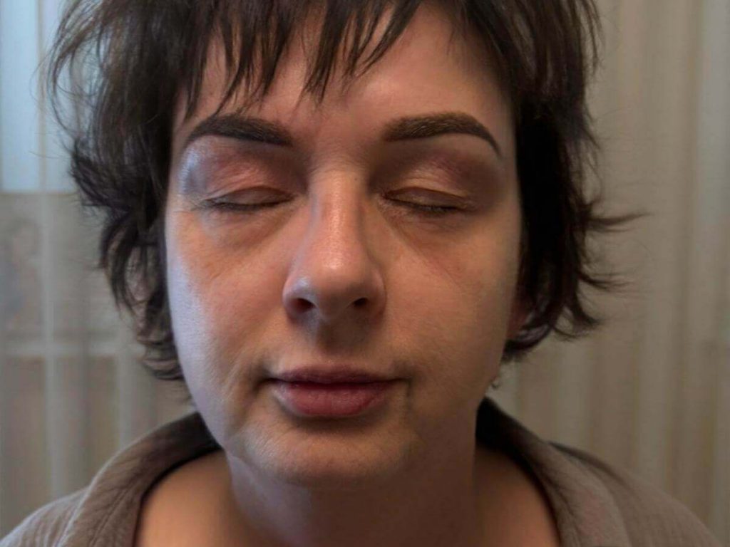 Powder Brows frisch pigmentiert – feine Technik, weicher Farbauftrag